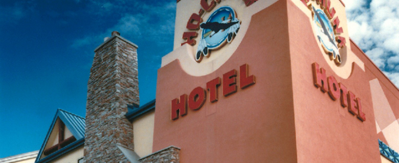 Ho-Chunk Hotel & Casino
